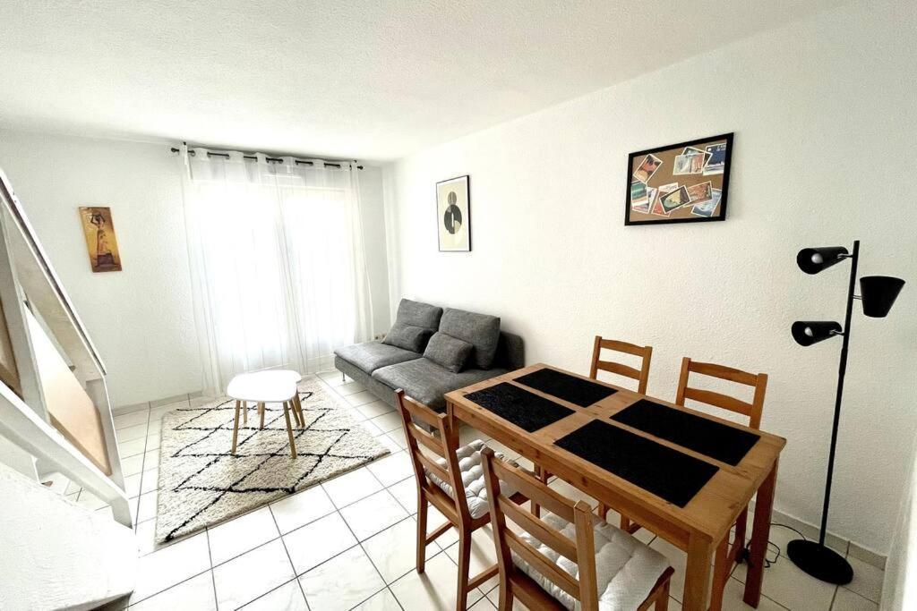 Duplex Moderne Proche De Toutes Commodites Bordeaux Buitenkant foto
